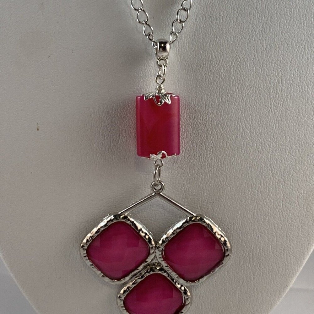 Silver Tone Trace Chain Necklace With Pink Crystal (NA7,NA8)